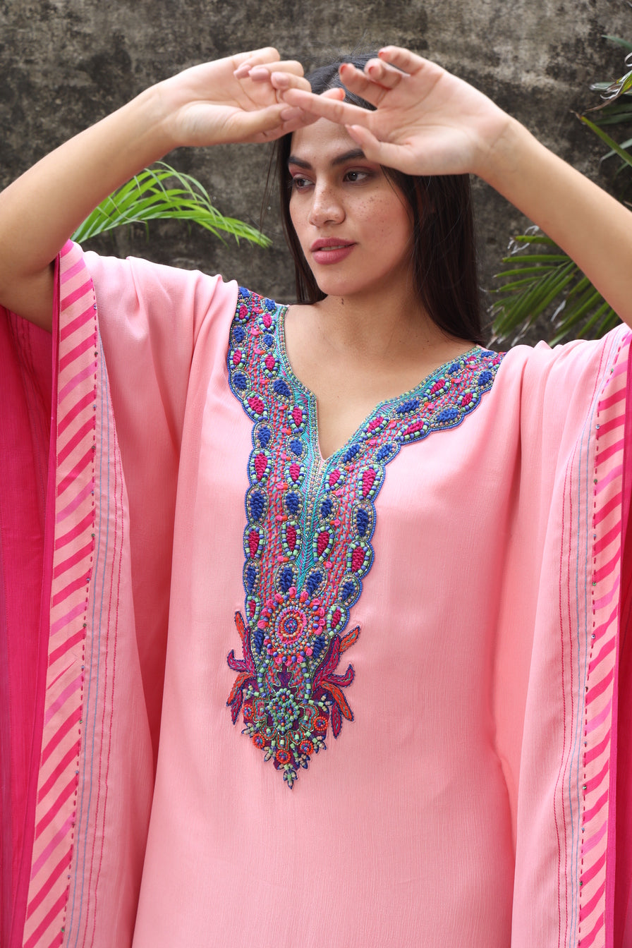 Iness Kaftan - Pink